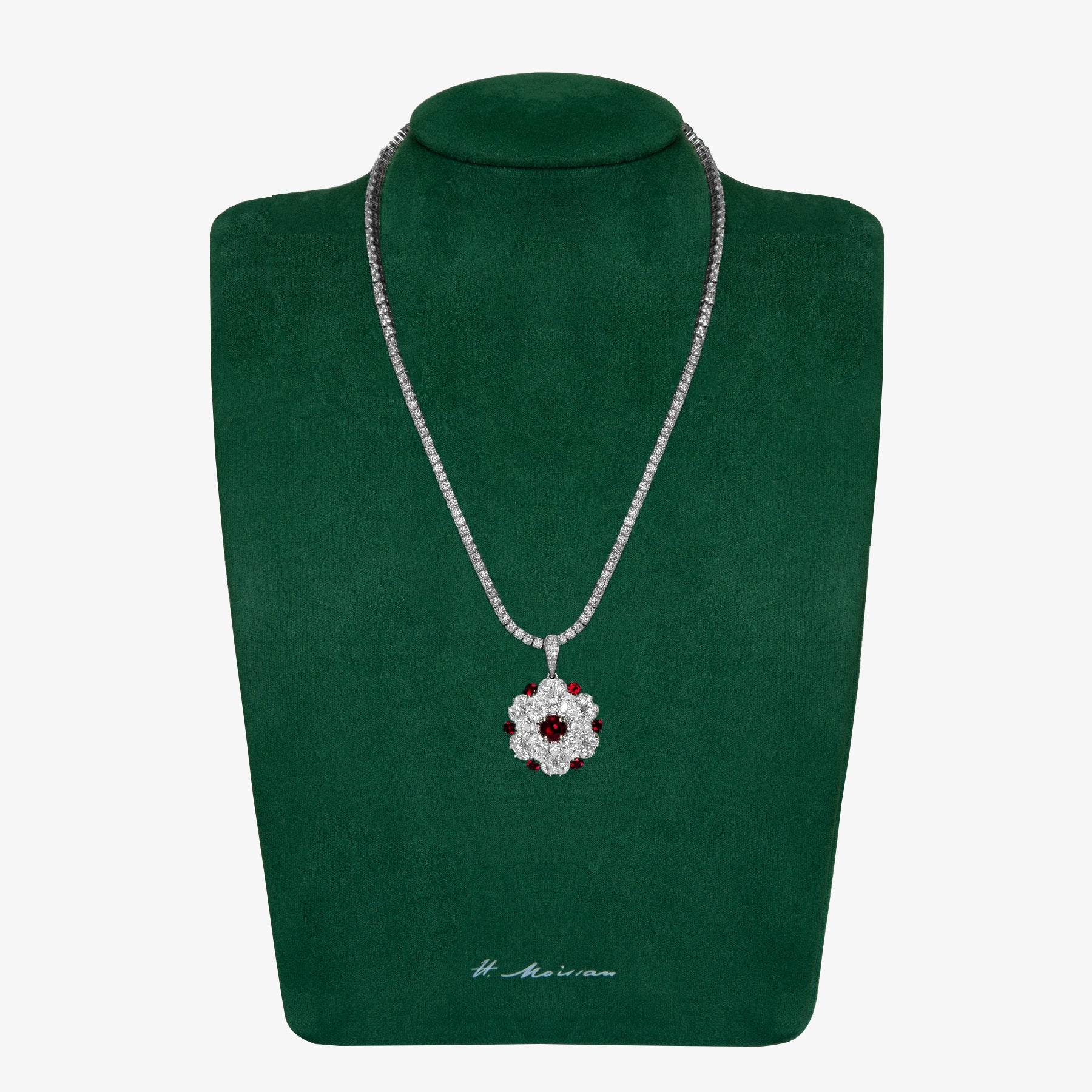 Tortue Necklace